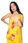 Buy_Taavare_Yellow Raw Silk Scoop Neck Embroidered Kurta Set _Online_at_Aza_Fashions