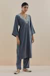 Shop_Makaan.51_Grey Silk Velvet Embroidered Pearl V Neck Kurta Set  _Online_at_Aza_Fashions