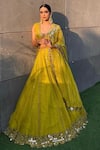 Buy_Vvani by Vani Vats_Green Silk Organza V Neck Bridal Lehenga Set _at_Aza_Fashions