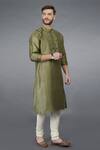 Talking Threads_Green Pure Raw Silk Floral Kurta_Online_at_Aza_Fashions