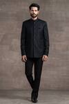 Buy_Tarun Tahiliani_Black Crepe Wool Plain Bandhgala Set _at_Aza_Fashions