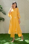 NAAZ BY NOOR_Yellow Chanderi Embroidered Thread Work Boat Neck Floral Kurta Set _Online_at_Aza_Fashions