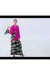 Buy_Masaba_Black Crepe Temple Swan Print Skirt Set_Online_at_Aza_Fashions