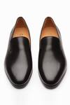 3DM LIFESTYLE_Black Venetian Leather Loafers _Online_at_Aza_Fashions