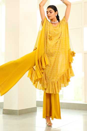 Vidushi Gupta_Yellow Printed Kaftan Kurta And Pant Set _Online_at_Aza_Fashions