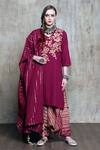 Buy_Vikram Phadnis_Maroon Slub Linen Applique Work Kurta Set_at_Aza_Fashions