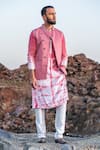 Buy_Soniya G_Pink Silk Embroidered Bandhani Tie Dye Kurta Jacket Set _at_Aza_Fashions