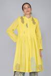 Buy Yavi Yellow Cotton Jamdani Mandarin Collar Tunic at Aza Fashions Buy_Yavi_Yellow Cotton Jamdani Mandarin Collar Tunic _at_Aza_Fashions