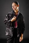 Buy Yavi Black 100% Silk Velvet Floral Open Ciara Embroidered Jacket Online at Aza Fashions Buy_Yavi_Black 100% Silk Velvet Floral Open Ciara Embroidered Jacket _Online_at_Aza_Fashions