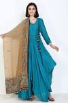 Buy_Zariya The Label_Blue Slub Muslin Thread And Mirror V Neck Asymmetric Angarakha Kurta Churidar Set _Online_at_Aza_Fashions