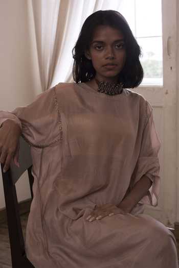 Buy_Dot_Peach Cotton Silk Round Kurta And Pant Set _at_Aza_Fashions