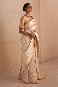 Buy Priyanka Raajiv White Silk Brocade Banarasi Saree Online | Aza Fashions