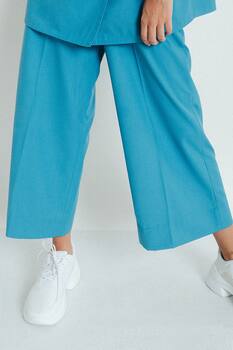 Cropped Flared Pant