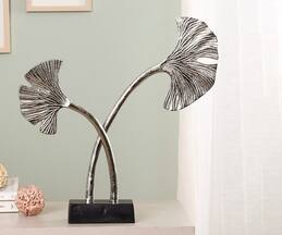 Cocovey Homes Antique Aluminium Lily Sculpture