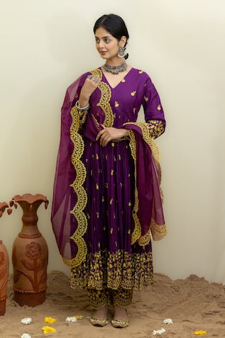 MITHI SUPARI