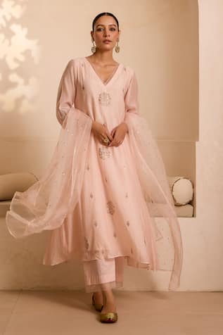 Label Mansi Nagdev