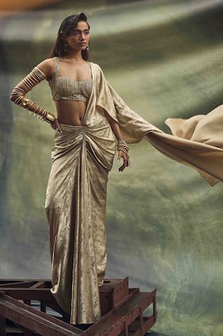 Garima Karwariya Designs