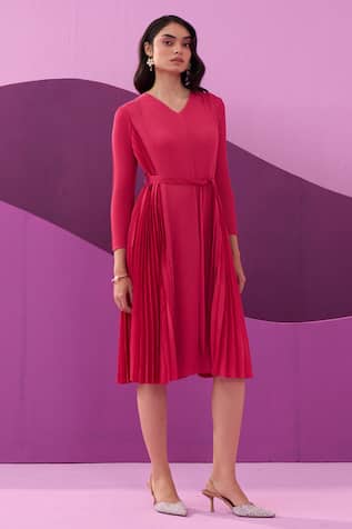 Pleats by Aruni
