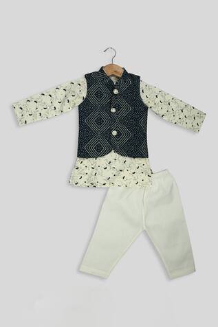 Champscloset Bandhani Print Bundi & Kurta Set