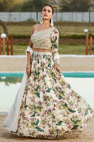 Basanti - Kapde Aur Koffee Flower Print Lehenga Set
