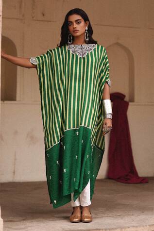 Avacara Striped Pattern Kaftan & Pant Set