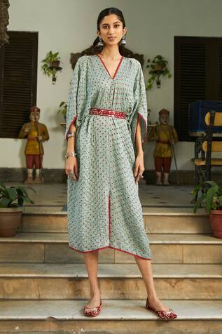 Twenty Nine Bandhani Pattern Kaftan With Belt