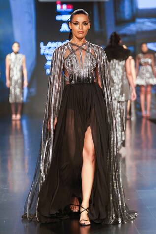 RUDRAKSH DWIVEDI Platinum Crossbody Gown