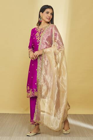 Surbhi shah Floral Dori Embroidered Kurta Pant Set