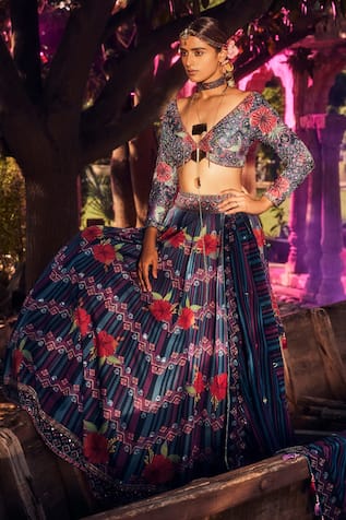 Awigna Bageecha Printed Lehenga Set