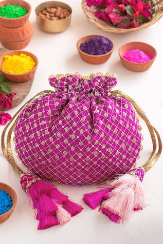 Amyra Gulaal Thread Embroidered Potli