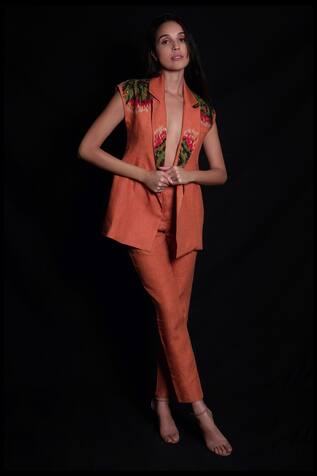 Seesa Embroidered Blazer