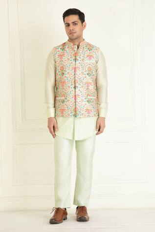 Priyanka Jain Floral Embroidered Bundi Kurta Set