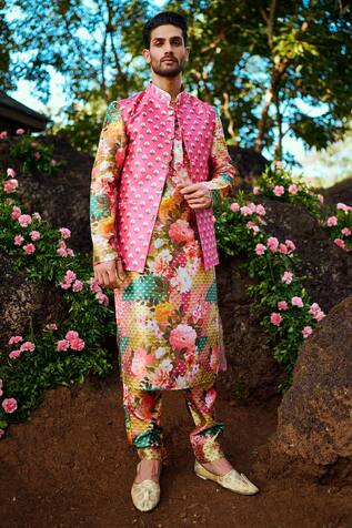Lashkaraa Dandelion Motif Print Jacket Kurta Set