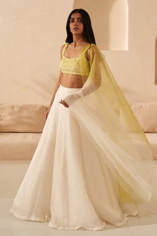 Zoon Lehenga Set With Ombre Dupatta