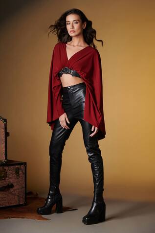 S&N by Shantnu Nikhil Draped Sleeve Crop Top