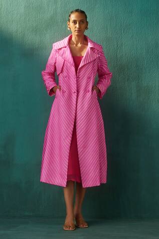 Aapro Devyani Trench Coat & Dress Set