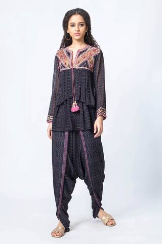 dhoti and short kurta for female