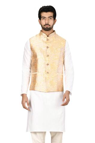 Aryavir Malhotra Silk Bundi & Kurta Set