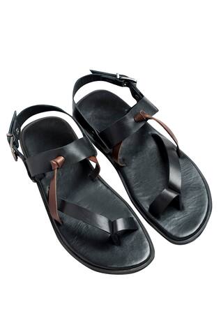 Dmodot Silver buckle flat black sandals 
