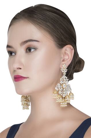 Auraa Trends Kundan chandelier earrings