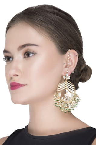 Auraa Trends Circular kundan earrings