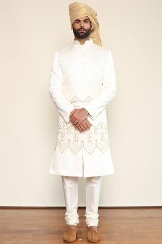 Arjun Kilachand Embroidered Sherwani