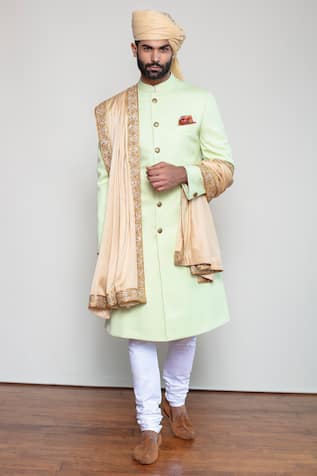 achkan style kurta female