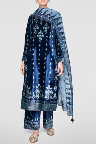 anita dongre suits