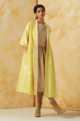 Kanelle Chanderi Silk Reversible Cape