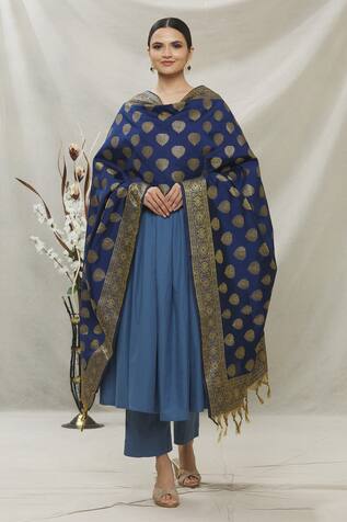 Naintara Bajaj Floral Woven Dupatta