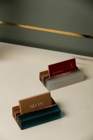 Silken Icicle Wood-Epoxy Card Holder (Single Pc)