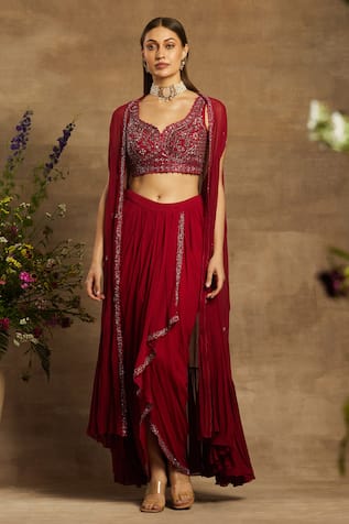 Awigna Mahnoor Dhoti Pant Set With Cape