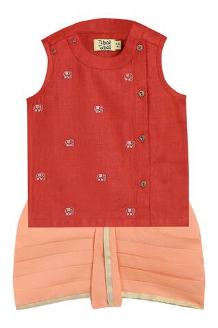 Tiber Taber Embroidered Kurta & Dhoti Pant Set