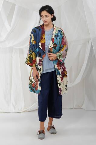 Yavi Niji Silk Floral Print Jacket